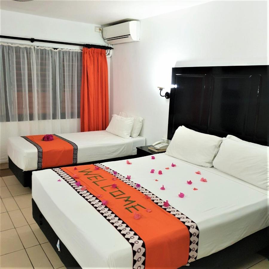 Suva Motor Inn Екстериор снимка