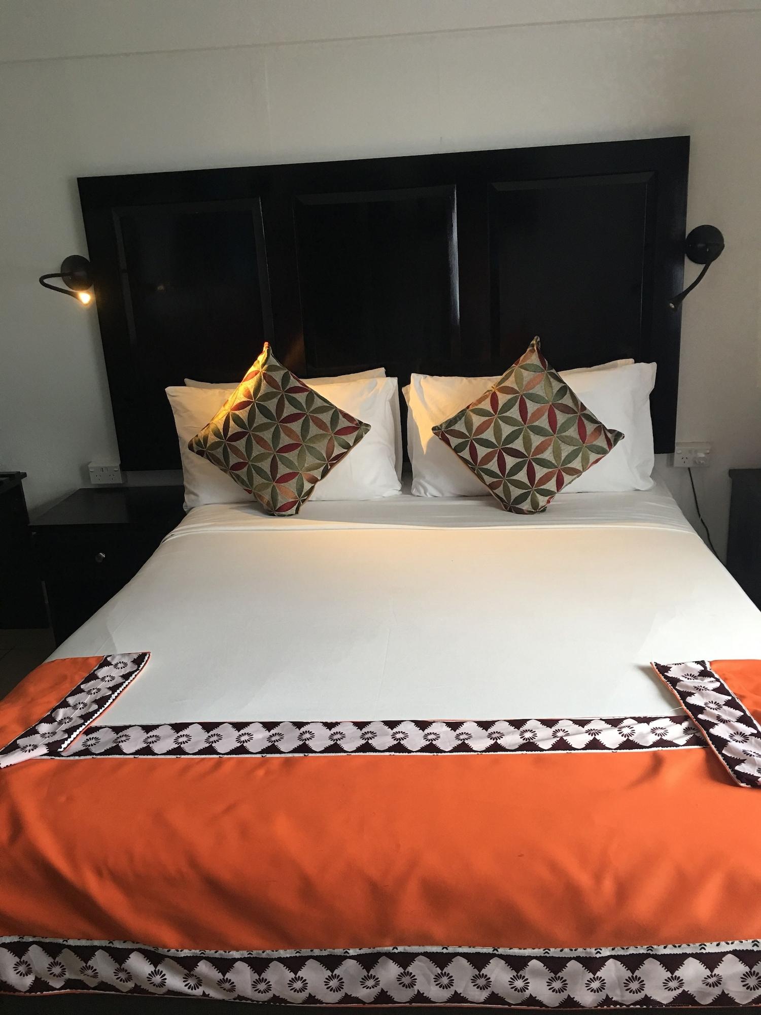 Suva Motor Inn Екстериор снимка