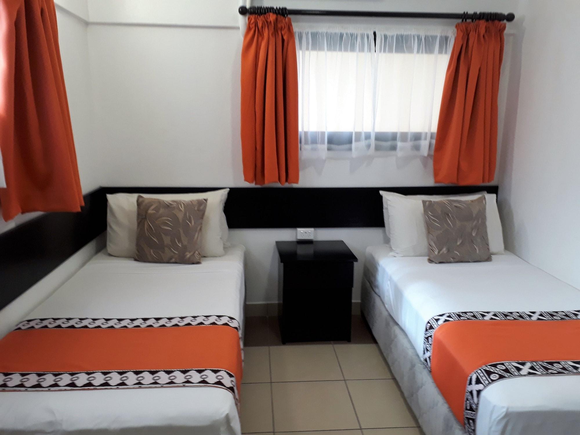 Suva Motor Inn Екстериор снимка