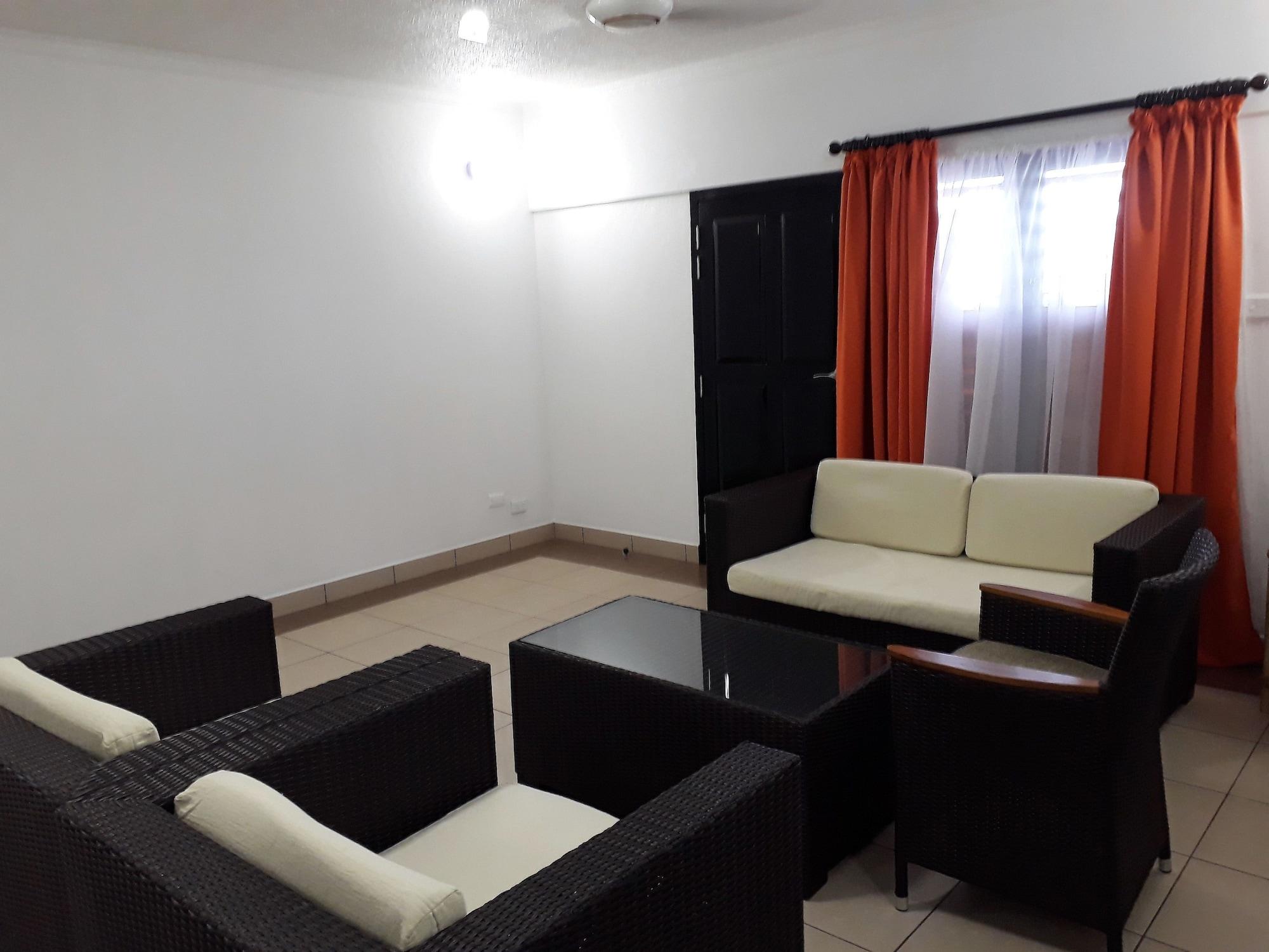 Suva Motor Inn Екстериор снимка