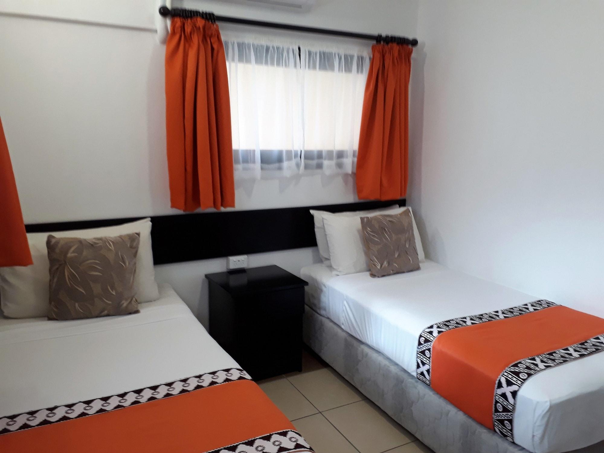Suva Motor Inn Екстериор снимка
