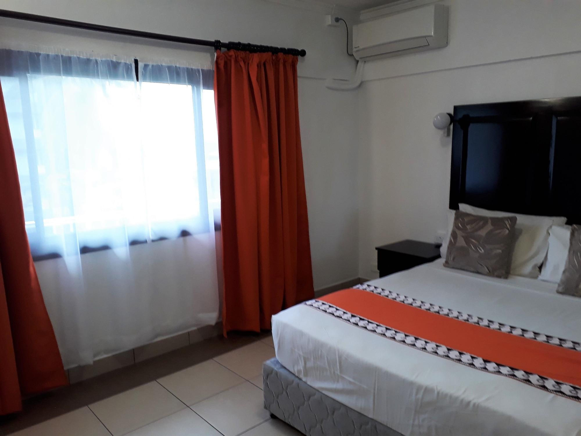 Suva Motor Inn Екстериор снимка