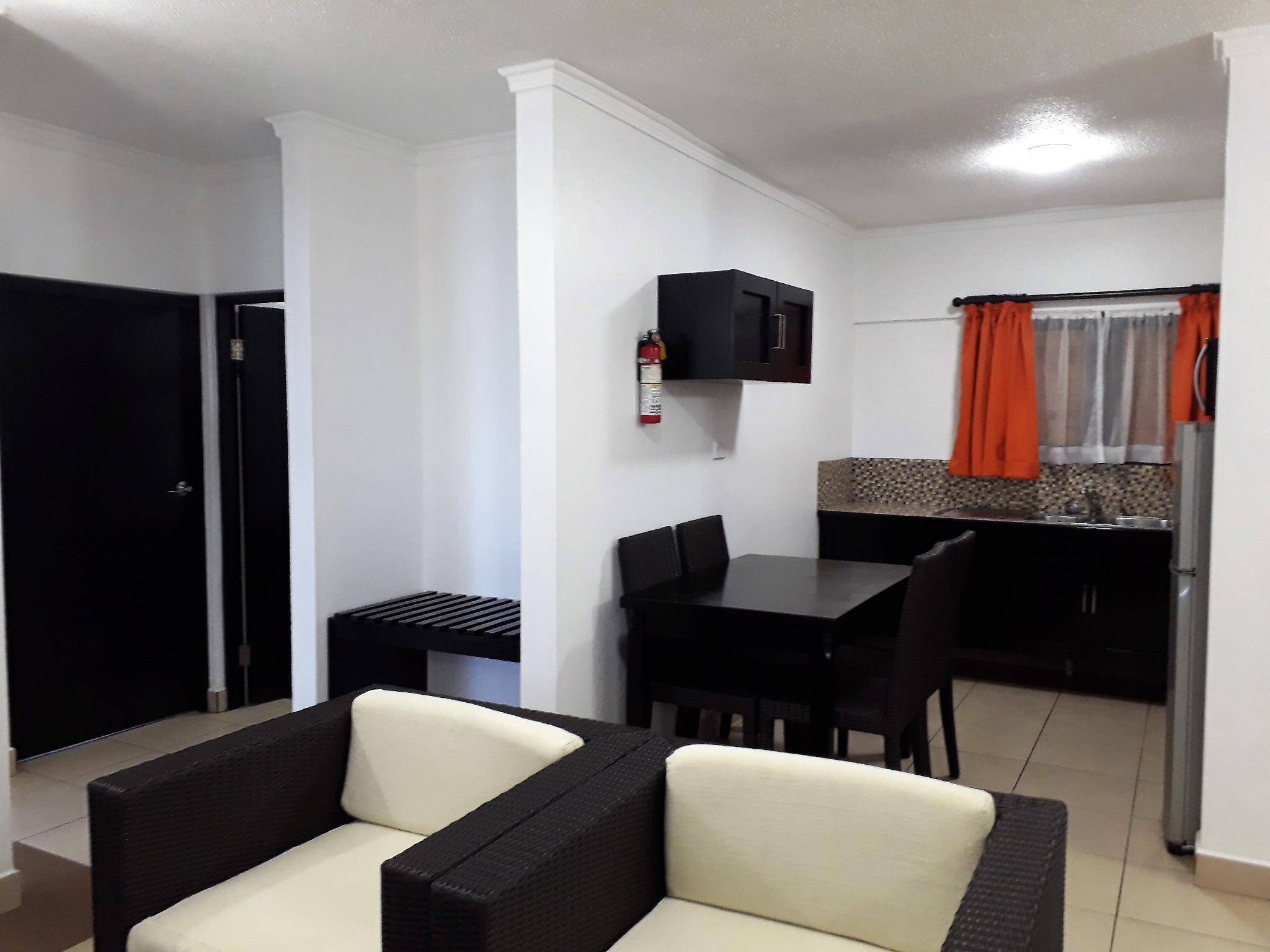 Suva Motor Inn Екстериор снимка