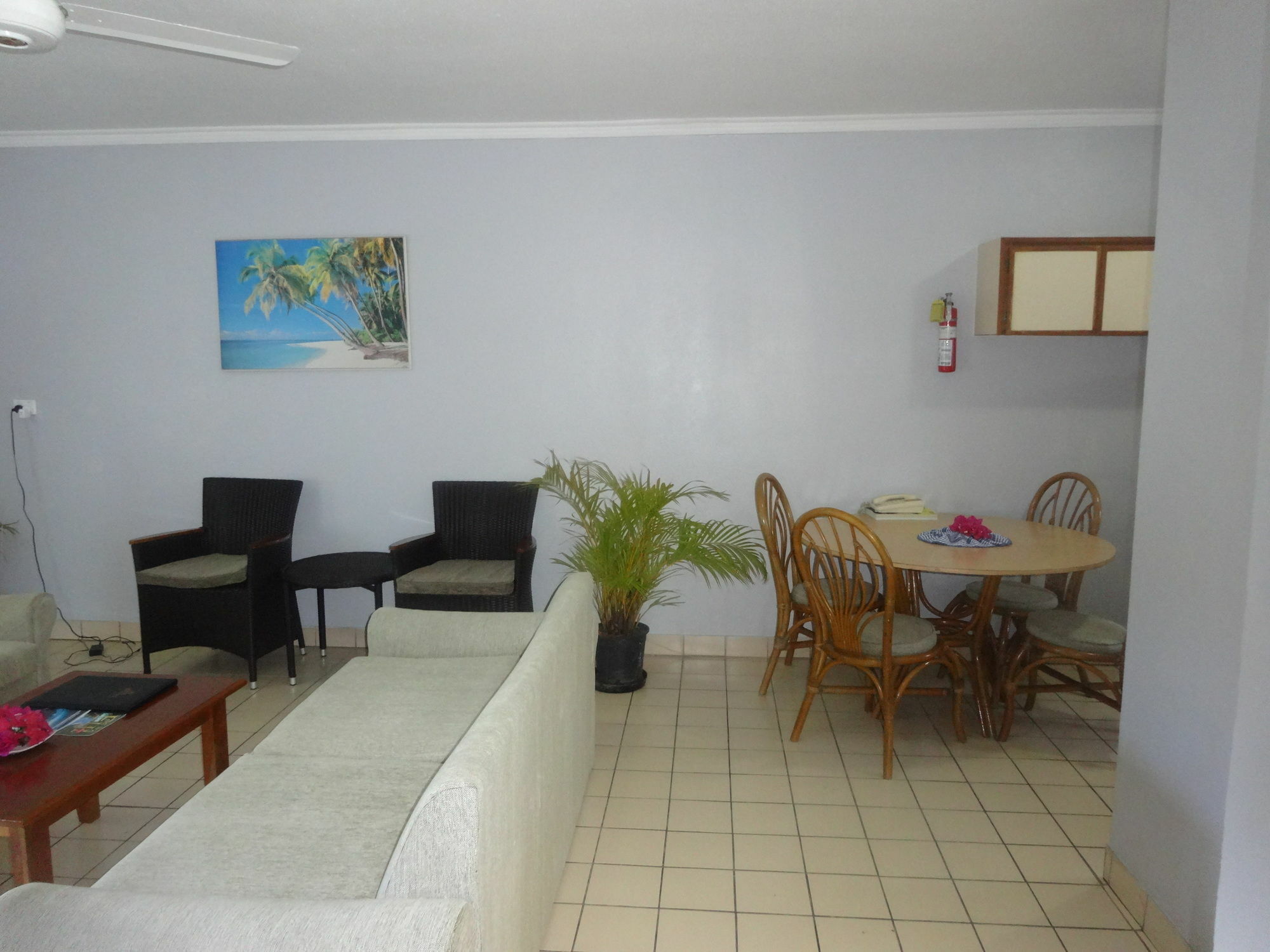 Suva Motor Inn Екстериор снимка