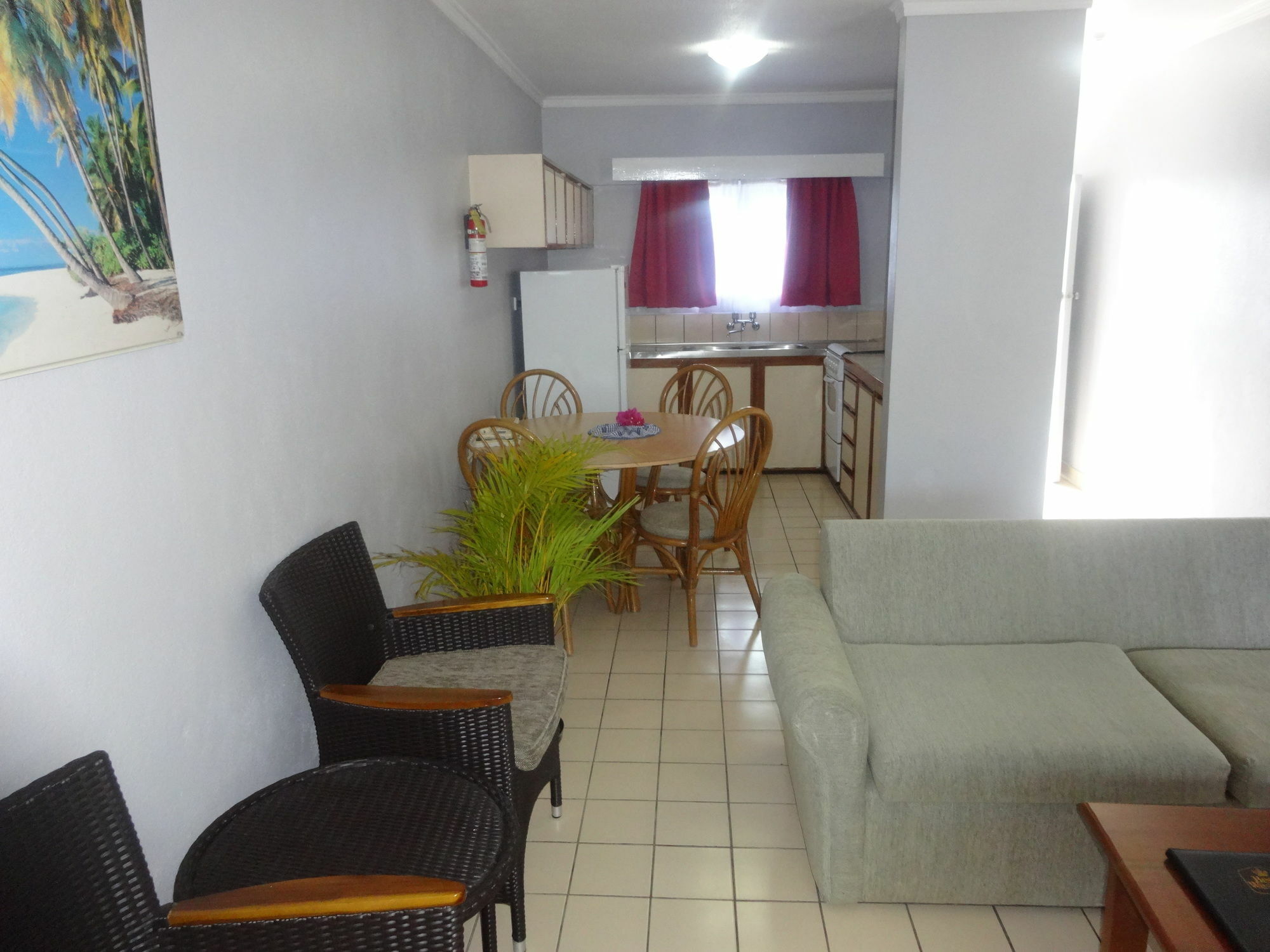 Suva Motor Inn Екстериор снимка